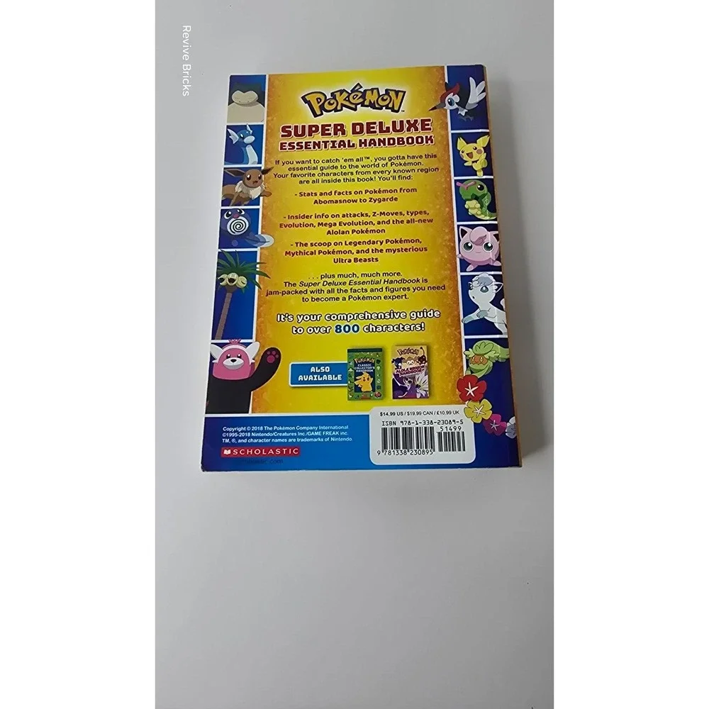 2018 Super Deluxe Essential Handbook (Pokémon): The Need-to-Know Stats and Facts